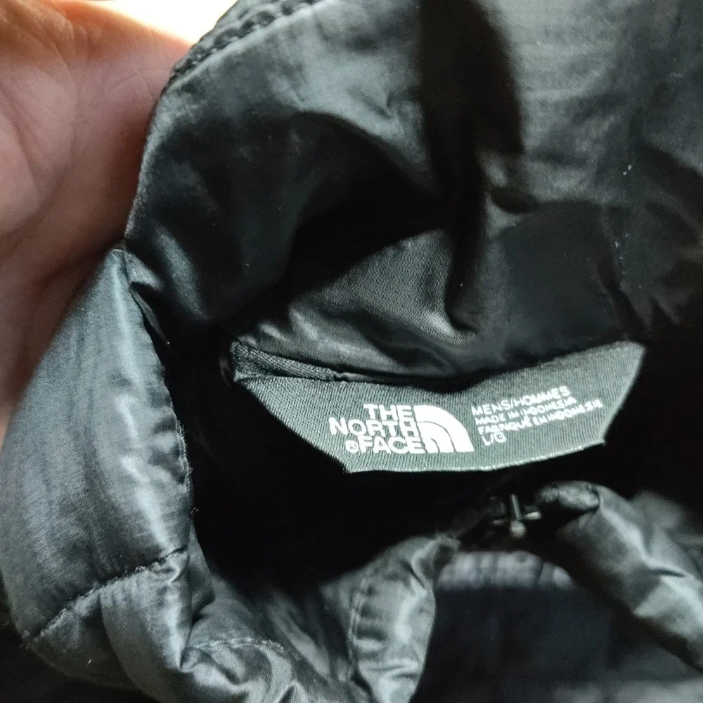 The North Face ThermoBall Trek Puffer Vest Mens L Black NWT AMC/Coca-Cola Logo